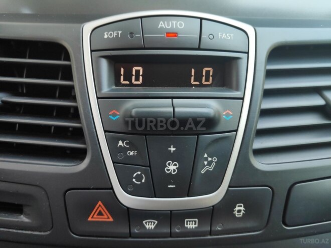 Renault Laguna 2008, 202,000 km - 1.5 l - 