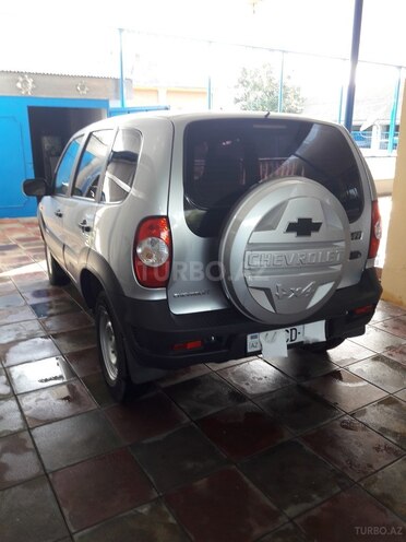 Chevrolet Niva 2009, 89,000 km - 1.7 l - Sumqayıt