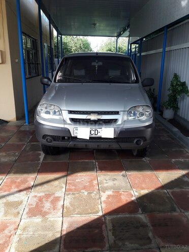 Chevrolet Niva 2009, 89,000 km - 1.7 l - Sumqayıt