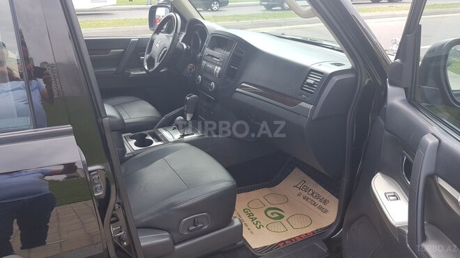 Mitsubishi Pajero 2012, 138,000 km - 3.0 l - Bakı