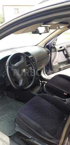 Opel Astra 1999, 290,000 km - 1.6 l - Bakı