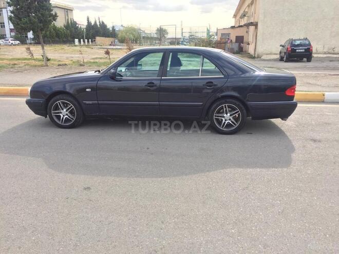 Mercedes E 230 1996, 350,000 km - 2.3 l - Sumqayıt