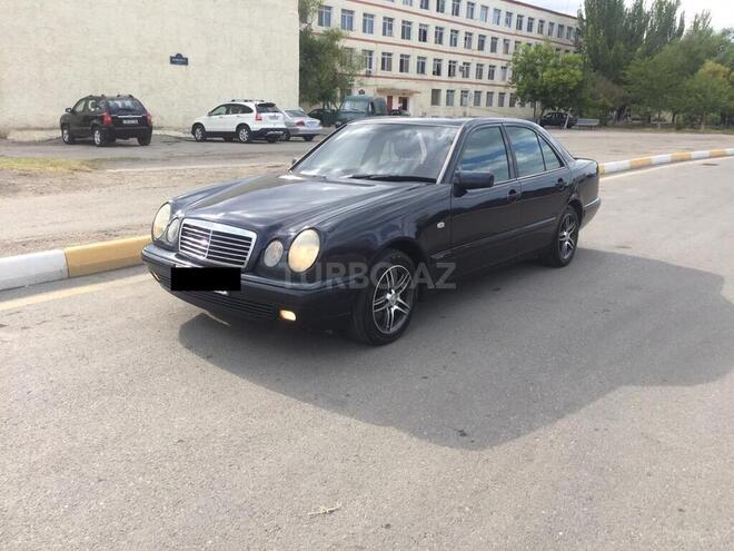 Mercedes E 230 1996, 350,000 km - 2.3 l - Sumqayıt