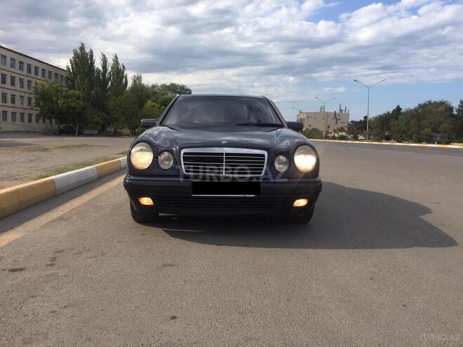 Mercedes E 230 1996, 350,000 km - 2.3 l - Sumqayıt