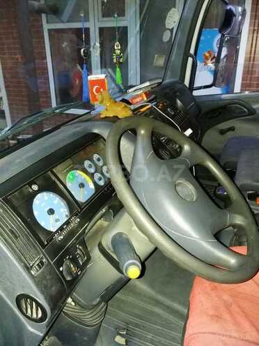 Mercedes Atego 815 2000, 566,000 km - 4.2 л - Masallı