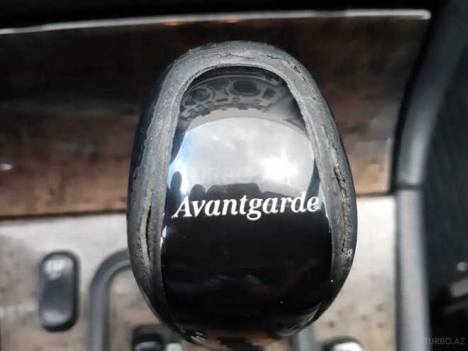 Mercedes E 220 2000, 281,000 km - 2.2 л - Sumqayıt