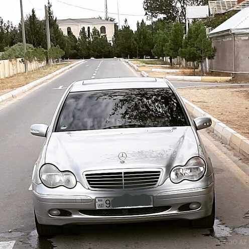 Mercedes C 240 2000, 397,000 km - 2.6 л - Şirvan