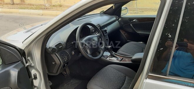 Mercedes C 240 2000, 397,000 km - 2.6 л - Şirvan