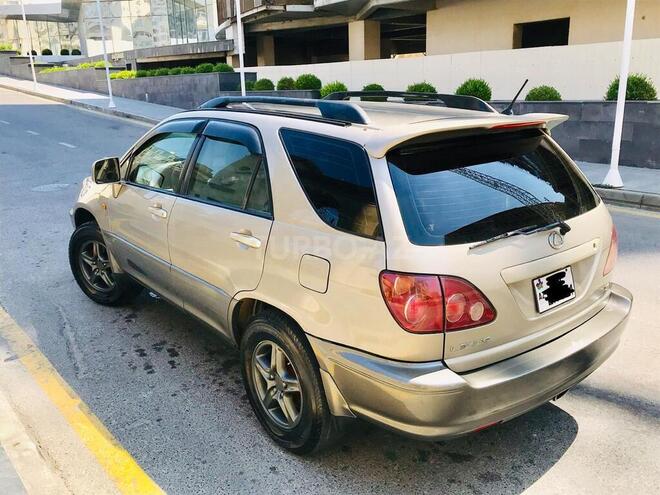 Toyota Harrier 2002, 278,000 km - 2.2 l - Bakı