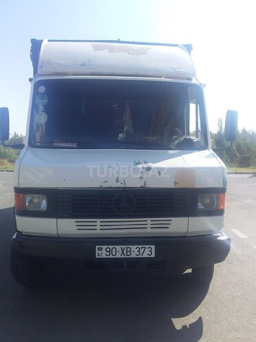 Mercedes 811 D 1993, 600,000 km - 4.5 l - Bərdə