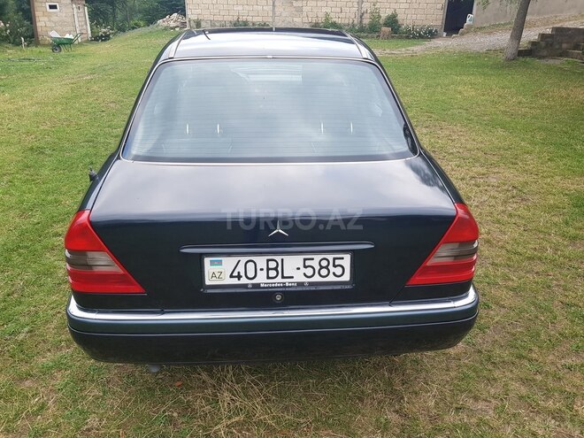 Mercedes C 180 1996, 374,597 km - 1.8 l - Quba