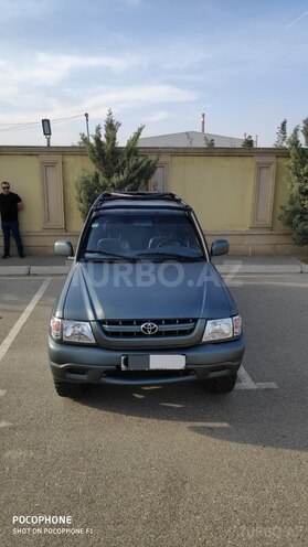 Toyota Hilux 2004, 96,037 km - 2.5 l - Bakı