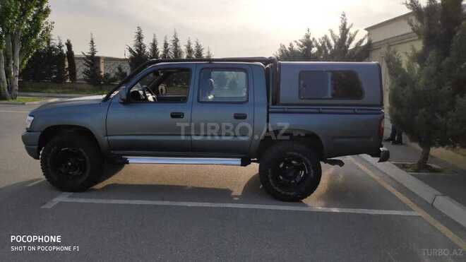 Toyota Hilux 2004, 96,037 km - 2.5 l - Bakı