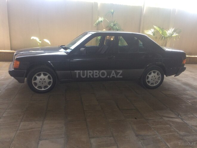 Mercedes 190 1991, 256,324 km - 2.0 л - Bakı