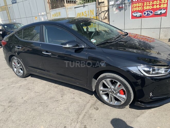 Hyundai Elantra 2017, 24,044 km - 2.0 l - Bakı