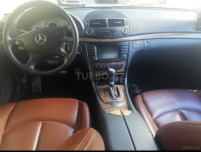 Mercedes E 350 2008, 275,000 km - 3.0 l - Bakı