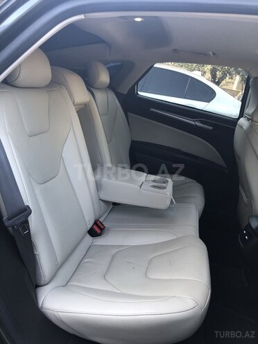 Ford Fusion 2017, 29,000 km - 2.0 л - Bakı