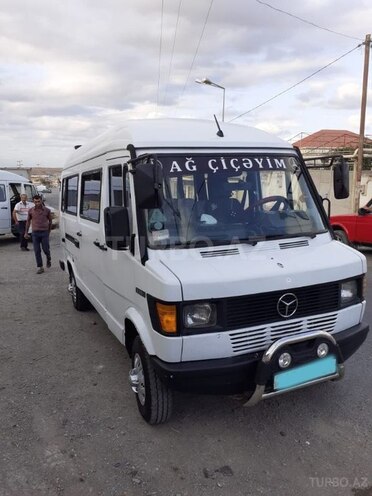 Mercedes 208 D 1994, 234,567 km - 2.5 l - Bakı