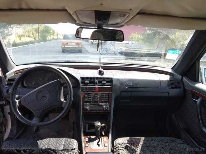 Mercedes C 220 1995, 364,450 km - 2.2 l - Ağsu