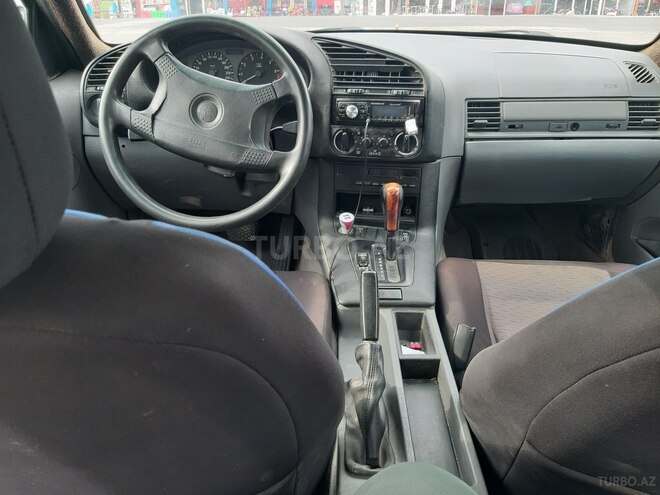BMW 318 1993, 435,650 km - 1.8 л - Bakı