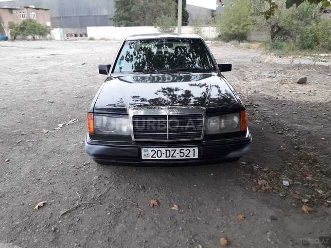 Mercedes E 250 1992, 450,000 km - 2.5 л - Gəncə