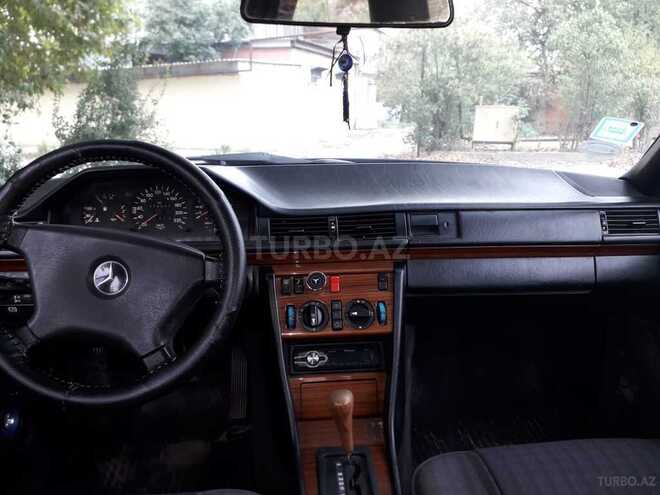 Mercedes E 250 1992, 450,000 km - 2.5 л - Gəncə