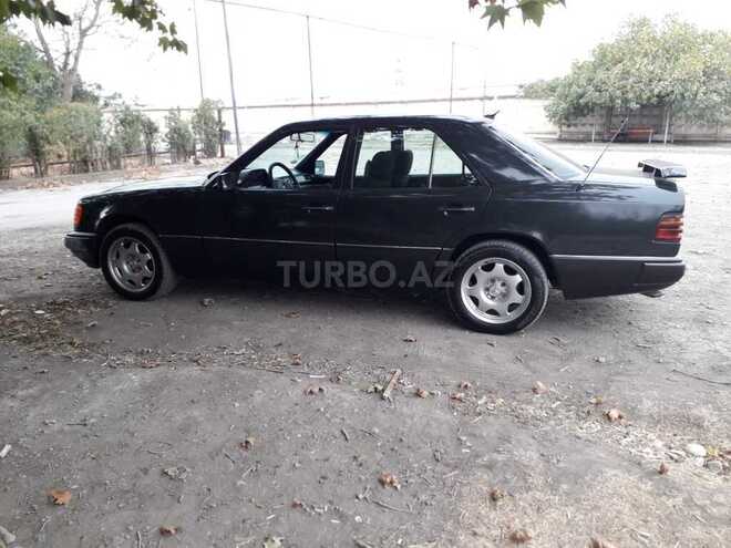 Mercedes E 250 1992, 450,000 km - 2.5 л - Gəncə