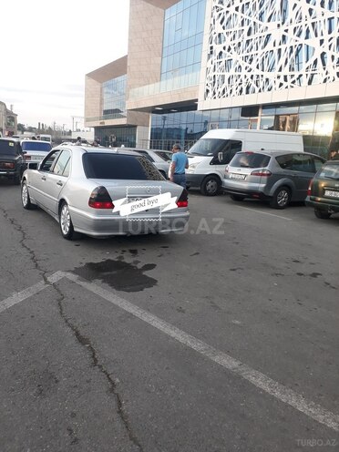 Mercedes C 220 1998, 408,804 km - 2.2 l - Bakı