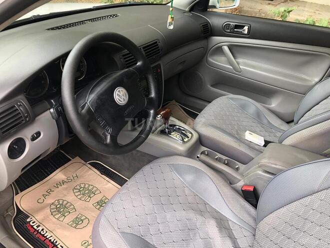 Volkswagen Passat 2003, 320,000 km - 2.0 l - Bakı