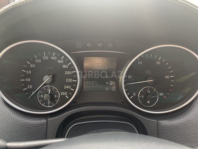 Mercedes GL 320 2006, 237,000 km - 3.2 l - Bakı