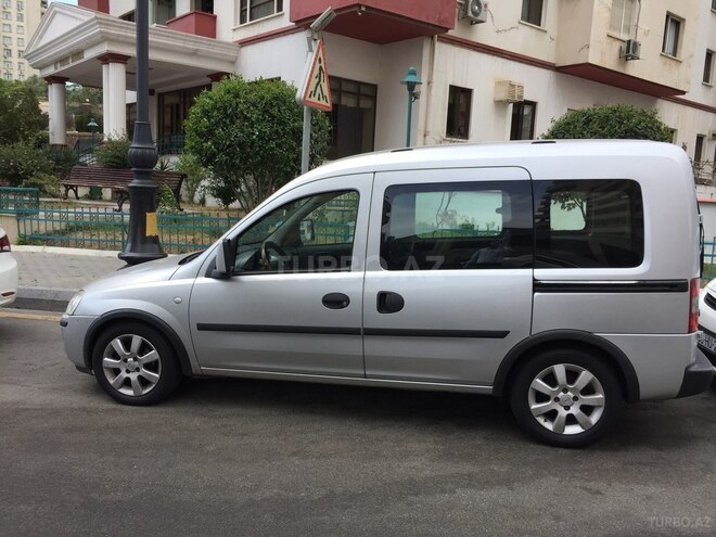 Opel Combo 2005, 215,417 km - 1.6 l - Bakı