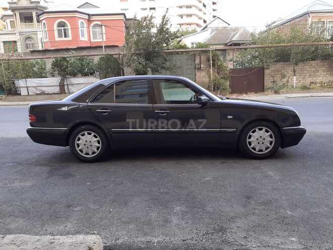 Mercedes C 230 1997, 331,665 km - 2.3 л - Bakı