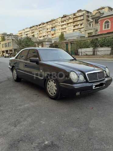 Mercedes C 230 1997, 331,665 km - 2.3 л - Bakı