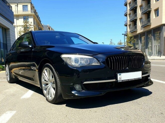 BMW 750 2009, 176,000 km - 4.4 l - Bakı
