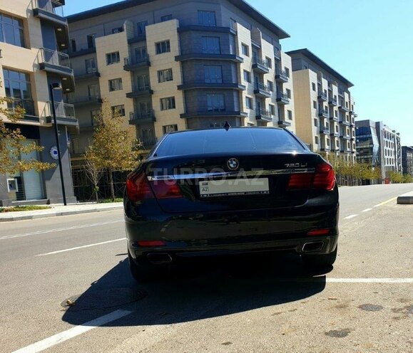 BMW 750 2009, 176,000 km - 4.4 l - Bakı