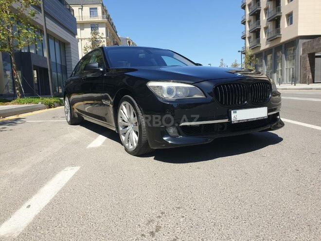 BMW 750 2009, 176,000 km - 4.4 l - Bakı
