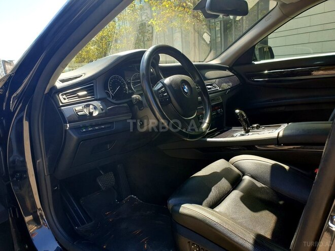 BMW 750 2009, 176,000 km - 4.4 l - Bakı