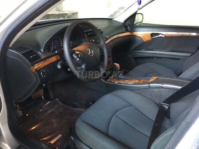 Mercedes E 240 2003, 164,719 km - 2.6 l - Oğuz