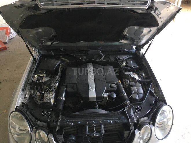 Mercedes E 240 2003, 164,719 km - 2.6 l - Oğuz