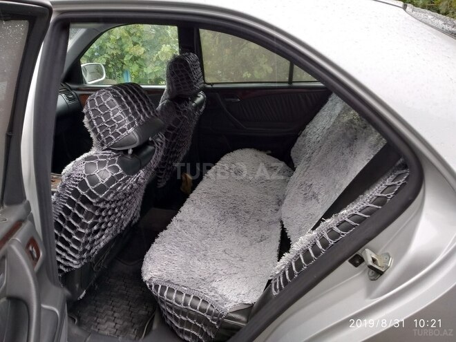 Mercedes C 280 2001, 297,227 km - 2.8 l - Goranboy