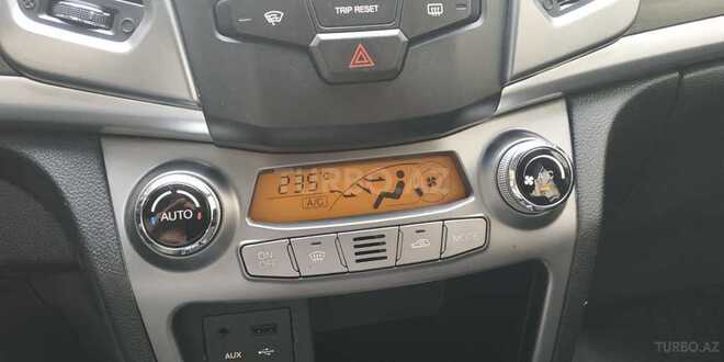 Ssang Yong Korando 2015, 76,000 km - 2.0 l - Bakı