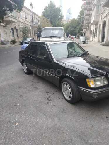 Mercedes E 320 1994, 346,400 km - 3.2 l - Bakı