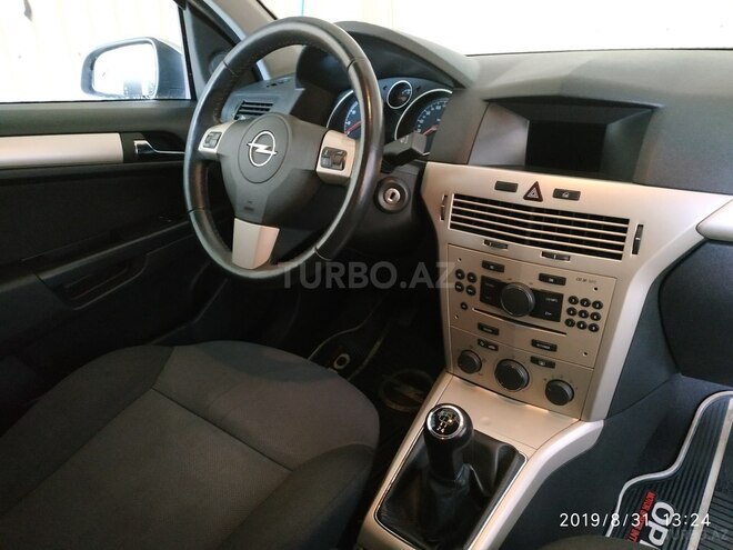 Opel Astra 2008, 160,000 km - 1.4 l - Bakı