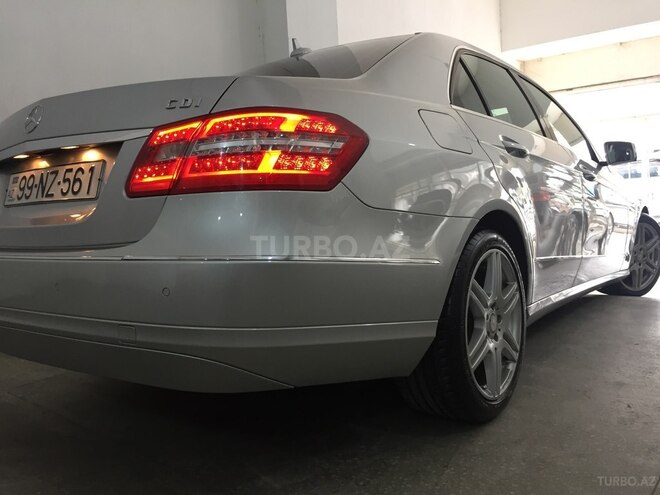 Mercedes E 220 2011, 184,000 km - 2.2 l - Bakı