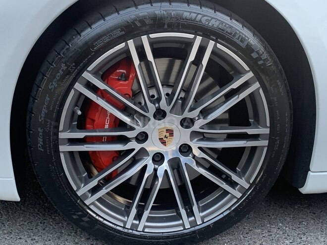 Porsche Panamera GTS 2014, 85,000 km - 4.8 l - Bakı
