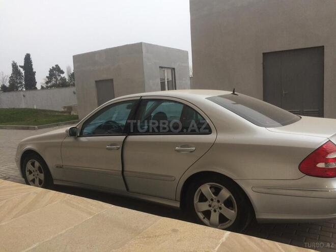 Mercedes E 240 2004, 226,000 km - 2.6 l - Gəncə