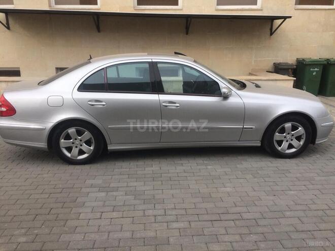 Mercedes E 240 2004, 226,000 km - 2.6 l - Gəncə