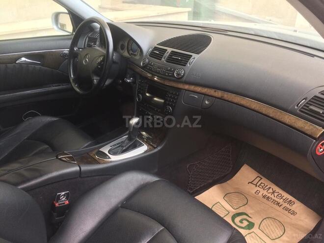 Mercedes E 240 2004, 226,000 km - 2.6 l - Gəncə