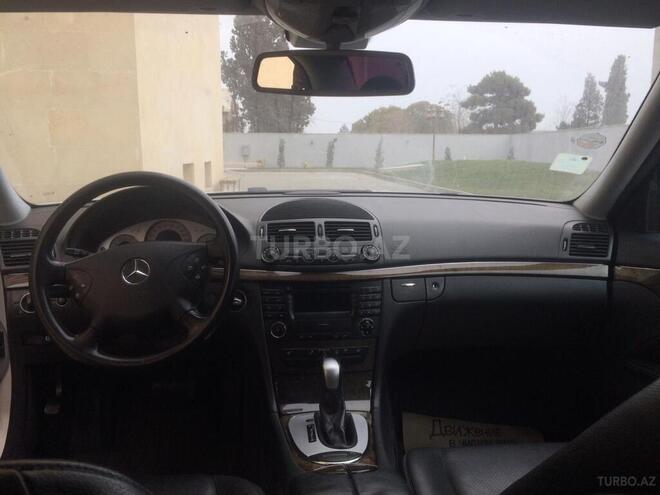Mercedes E 240 2004, 226,000 km - 2.6 l - Gəncə
