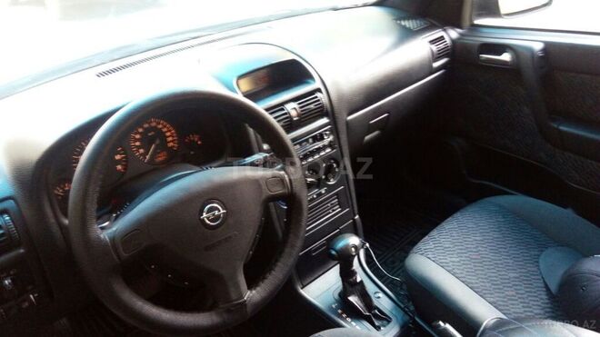 Opel Astra 2002, 267,000 km - 1.6 л - Bakı